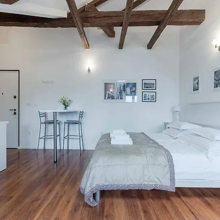 Apartment The Charm *