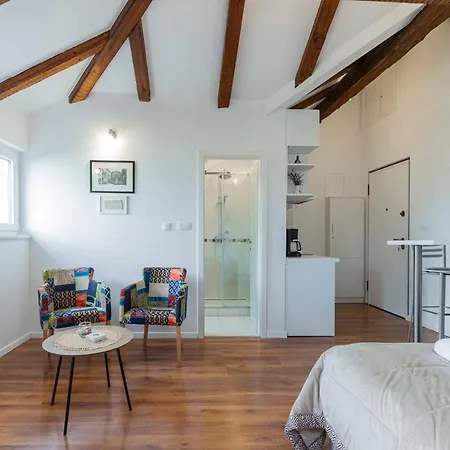 Apartment The Charm